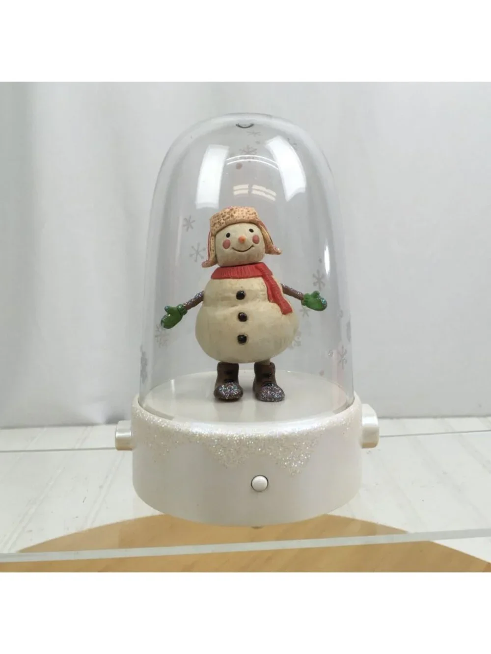 Hallmark Happy Tappers Dancing Musical Figurines Set of 4 2008 Elf Santa Snowman